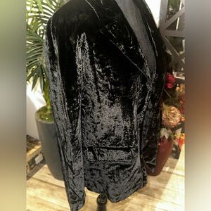 Chelsea28 Elegant Black crushed Velvet look Women's Jacket/Blazer.